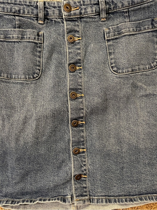 torrid Dresses & Skirts - Torrid Denim in Light Blue Wash.Button Down Denim Skirt. NICE